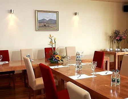 House Hotel
